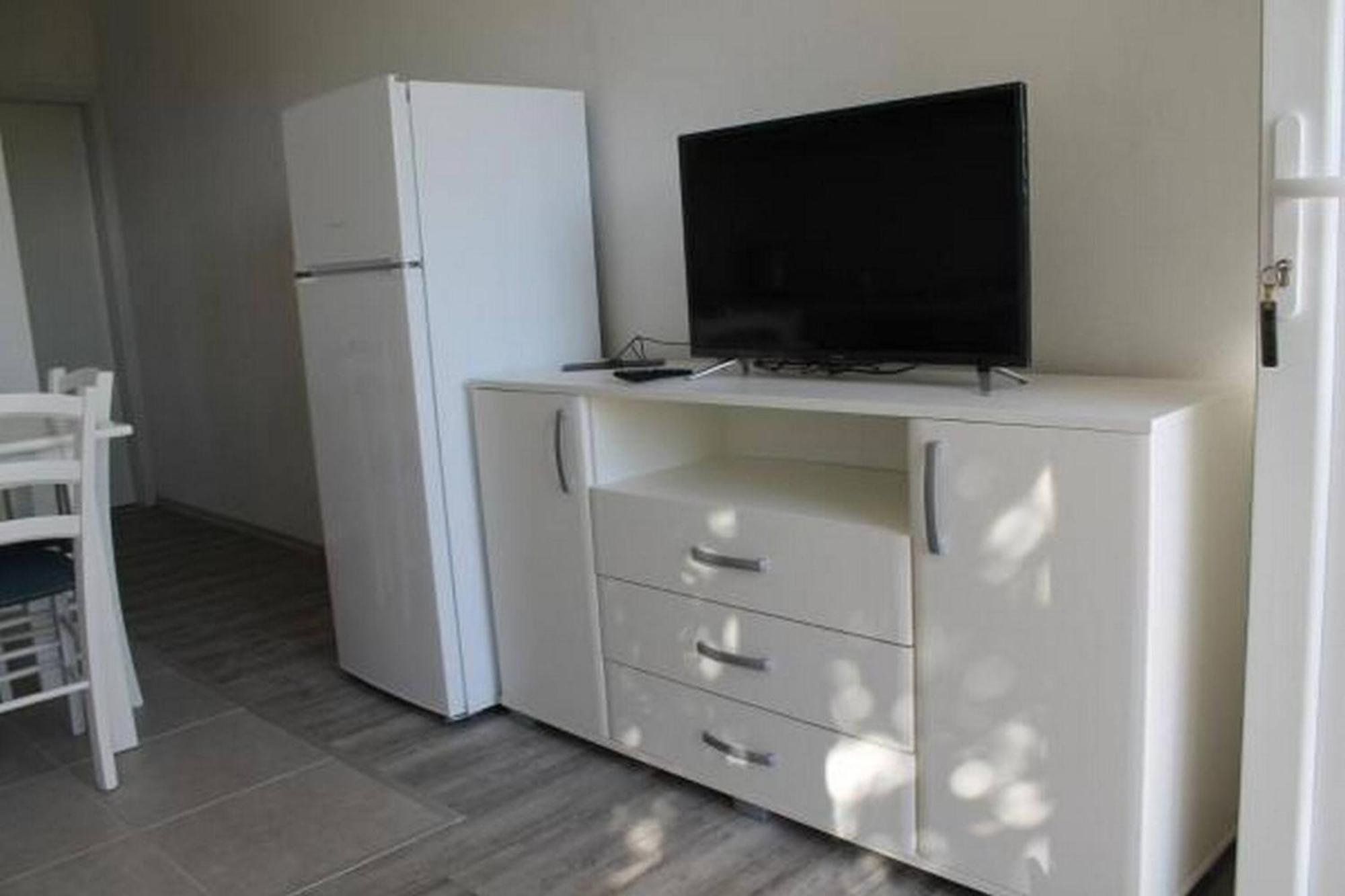 Rural Apartment Ante Drnis Bagian luar foto
