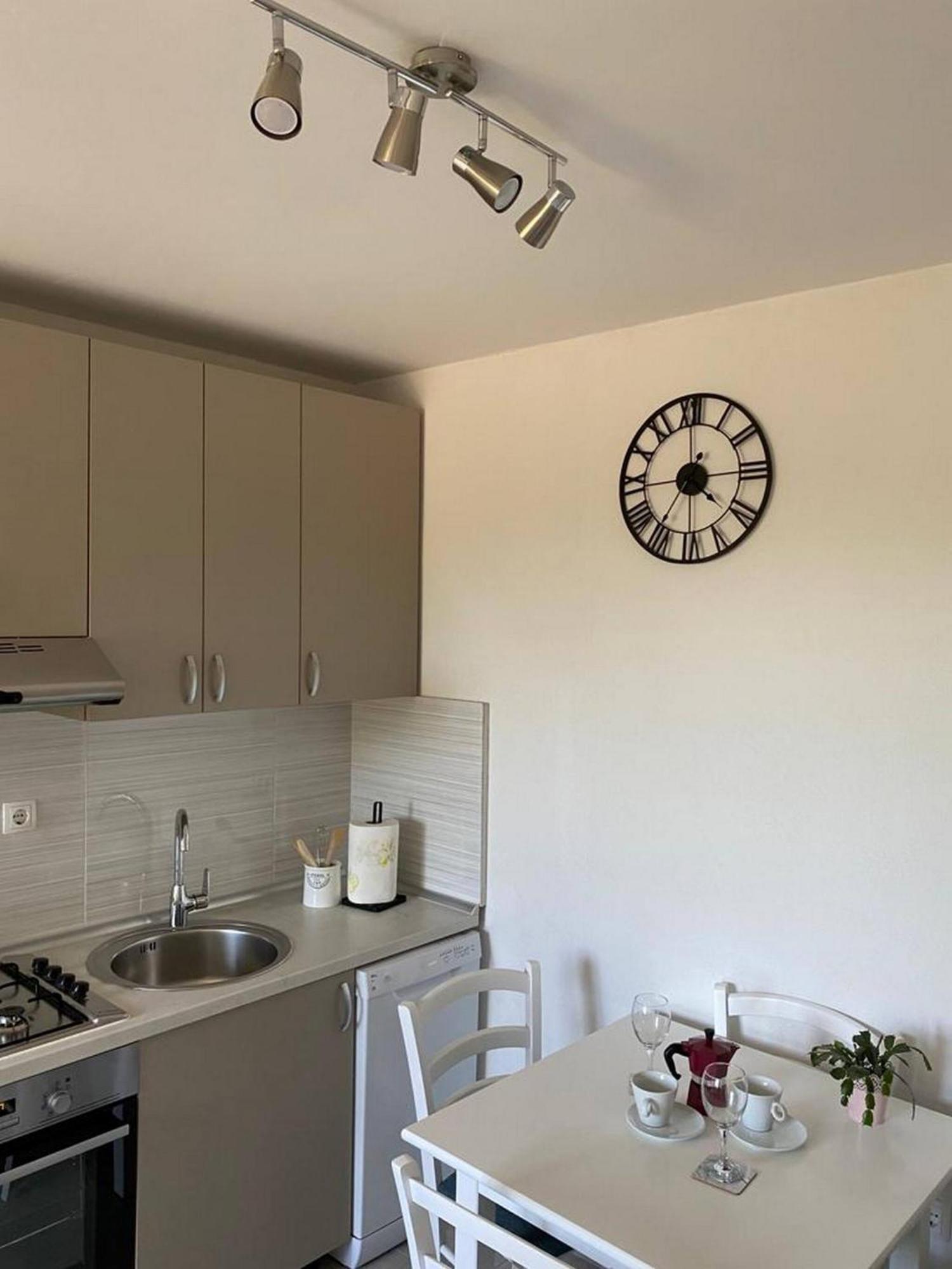 Rural Apartment Ante Drnis Bagian luar foto